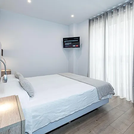 Boutique Aurora נרחה